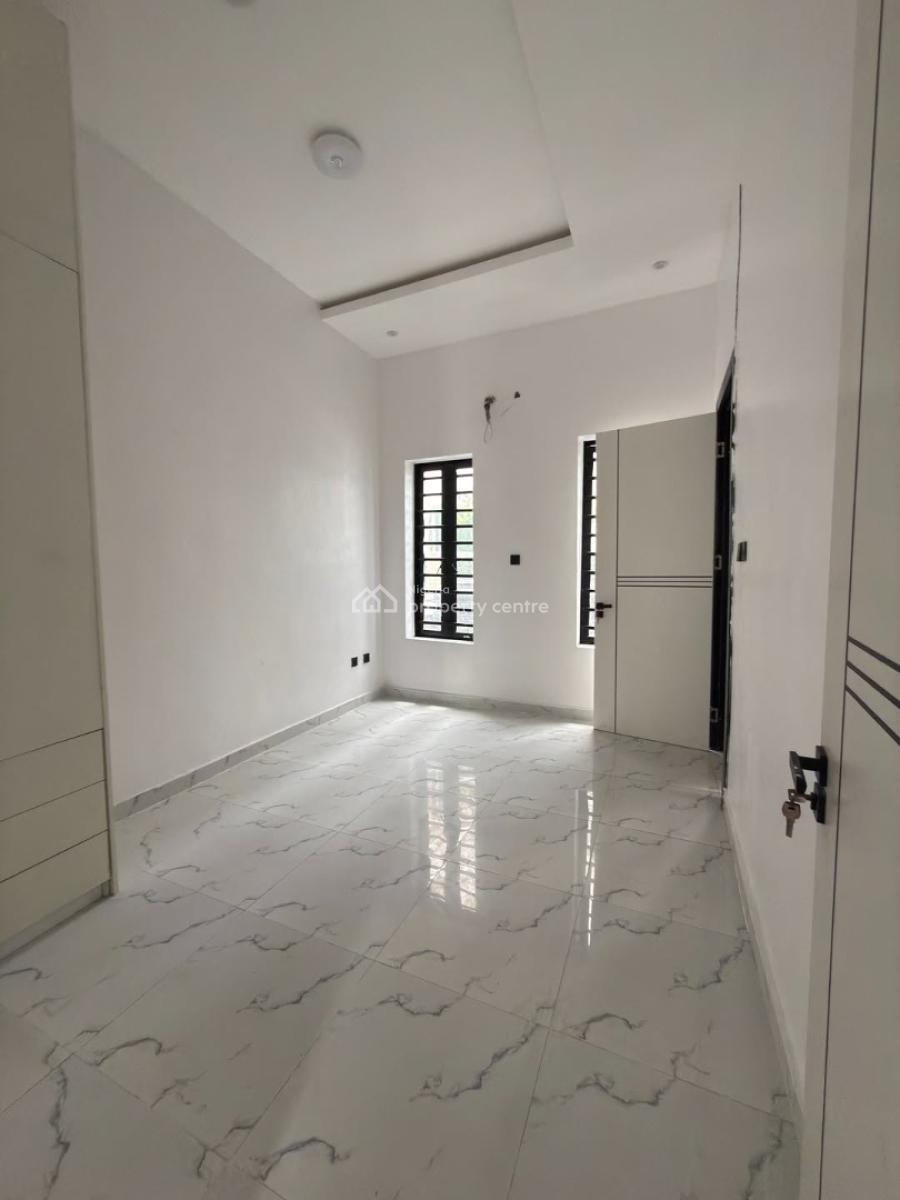 Spacious and Well-finished Semi-detached Duplex in a Gated Estate, Good for Family Living Orchid, Lekki, Lagos, Semi-detached Duplex for Rent