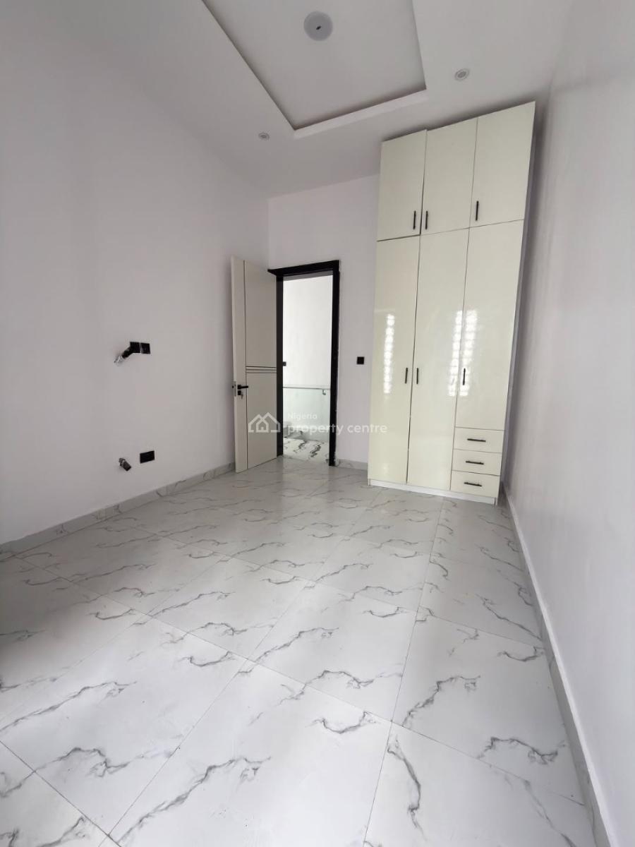 Spacious and Well-finished Semi-detached Duplex in a Gated Estate, Good for Family Living Orchid, Lekki, Lagos, Semi-detached Duplex for Rent
