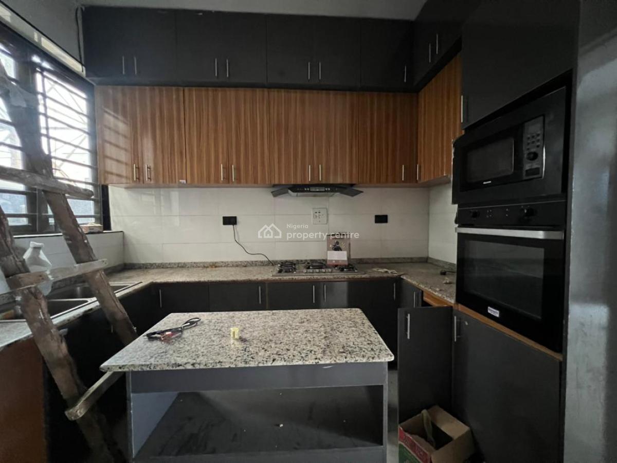 Spacious 4 Bedroom Terrace Duplex, Ikota, Lekki, Lagos, Terraced Duplex for Rent
