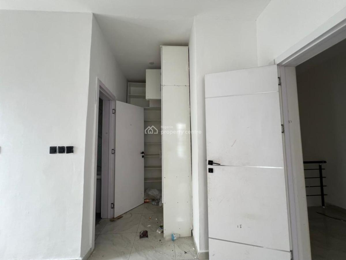 Spacious 4 Bedroom Terrace Duplex, Ikota, Lekki, Lagos, Terraced Duplex for Rent