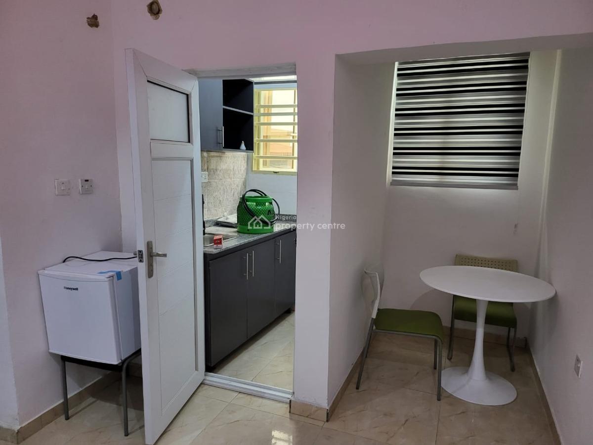 Spacious Studio Apartment, Town Planning Way, Ilupeju, Lagos, Self Contain (single Rooms) Short Let