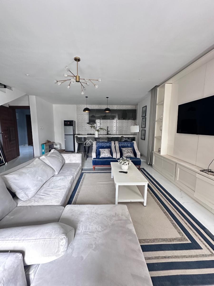 Fully Furnished 2 Bedroom Apartment, Lekki Phase 1, Lekki, Lagos, Flat / Apartment for Rent