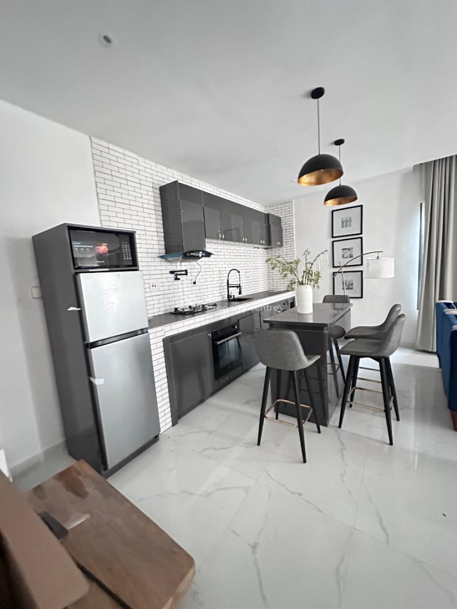 Fully Furnished 2 Bedroom Apartment, Lekki Phase 1, Lekki, Lagos, Flat / Apartment for Rent