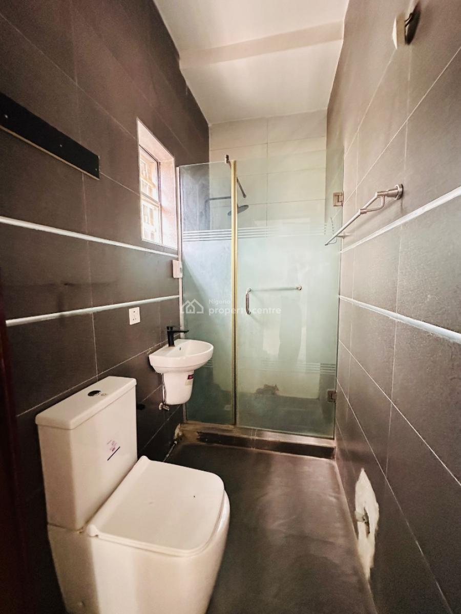 Very Spacious 5 Bedroom Terraced Duplex with Bq, Lekki Phase 1, Lekki, Lagos, Terraced Duplex for Rent