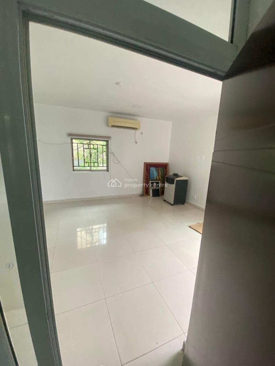 5 Rooms Office Space, Prime Location, Wuse 2, Abuja, Office Space for Rent