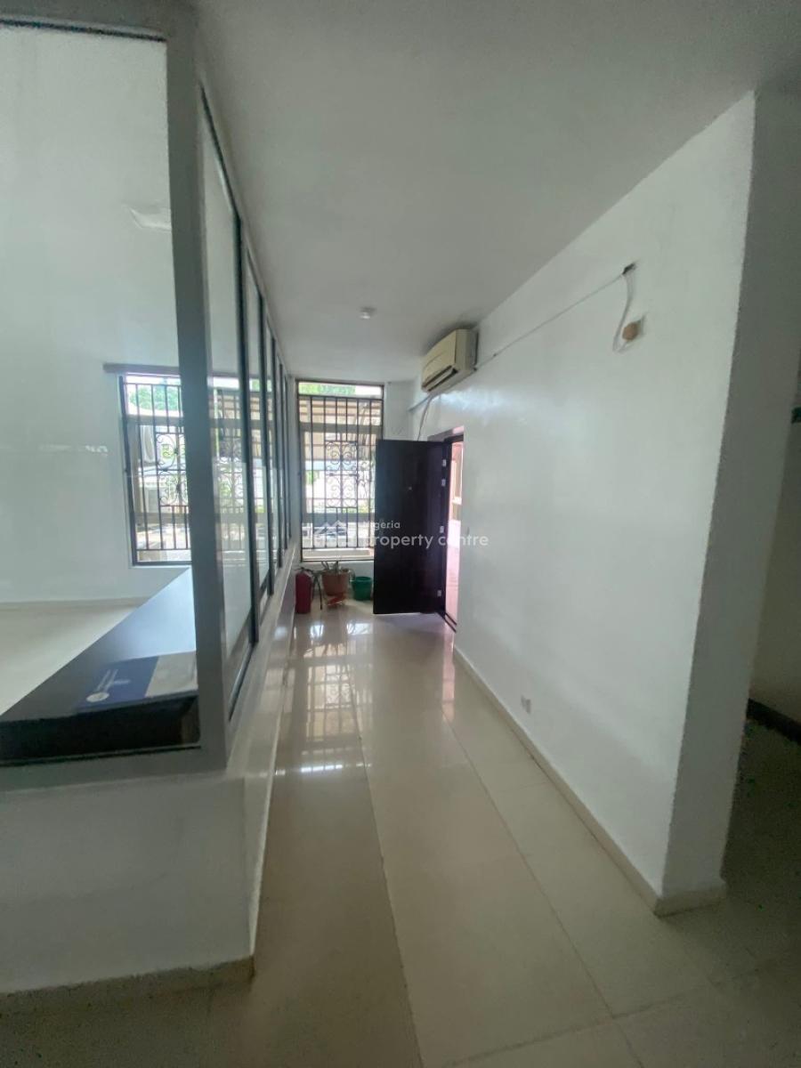 5 Rooms Office Space, Prime Location, Wuse 2, Abuja, Office Space for Rent