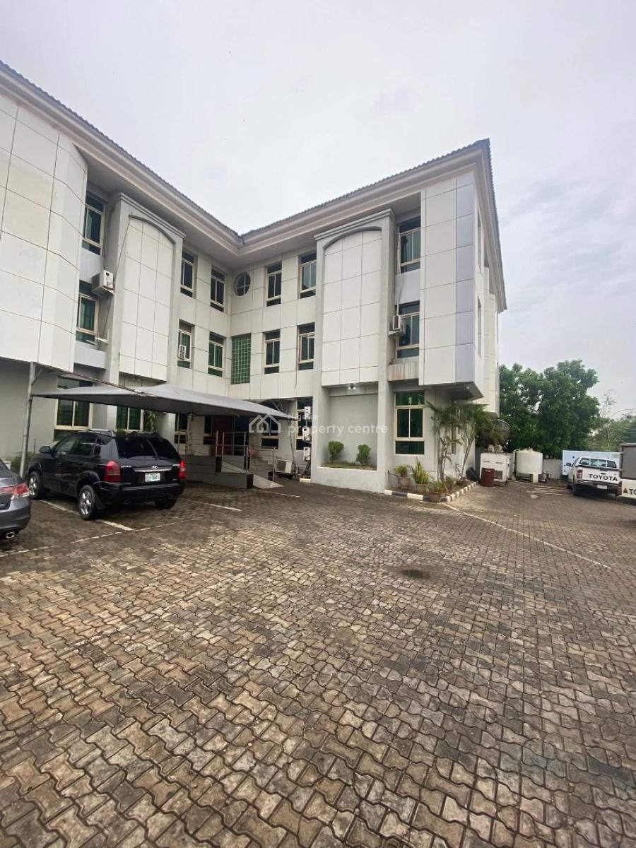 5 Rooms Office Space, Prime Location, Wuse 2, Abuja, Office Space for Rent
