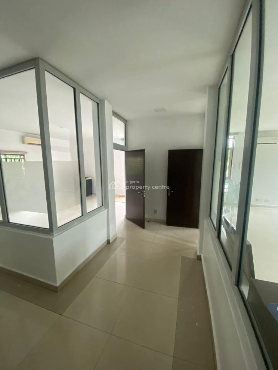 5 Rooms Office Space, Prime Location, Wuse 2, Abuja, Office Space for Rent