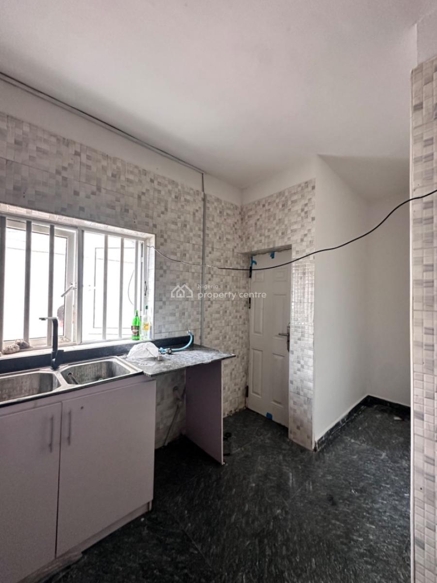 Clean and Spacious 2bedroom Apartment, Orchid Road By Chevron Toll Gate, Lekki, Lagos, Terraced Bungalow for Rent