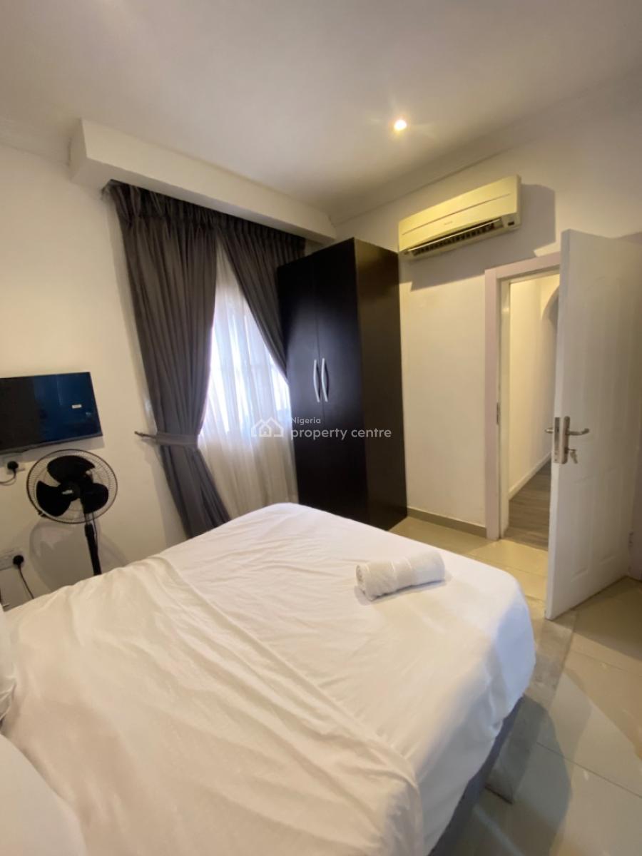 Luxurious 3 Bedroom Fully Furnished Apartment Available, Lekki Phase 1, Lekki, Lagos, Flat / Apartment for Rent