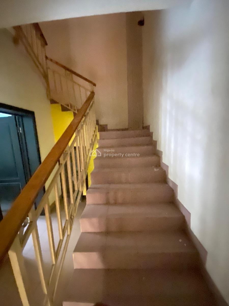 Spacious 4 Bedroom Semi Detached Duplex with 2 Rooms Bq Available, Lekki Phase 1, Lekki, Lagos, Semi-detached Duplex for Rent
