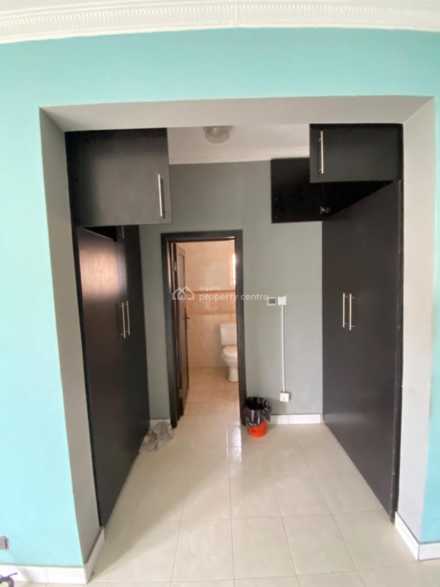 Spacious 4 Bedroom Semi Detached Duplex with 2 Rooms Bq Available, Lekki Phase 1, Lekki, Lagos, Semi-detached Duplex for Rent
