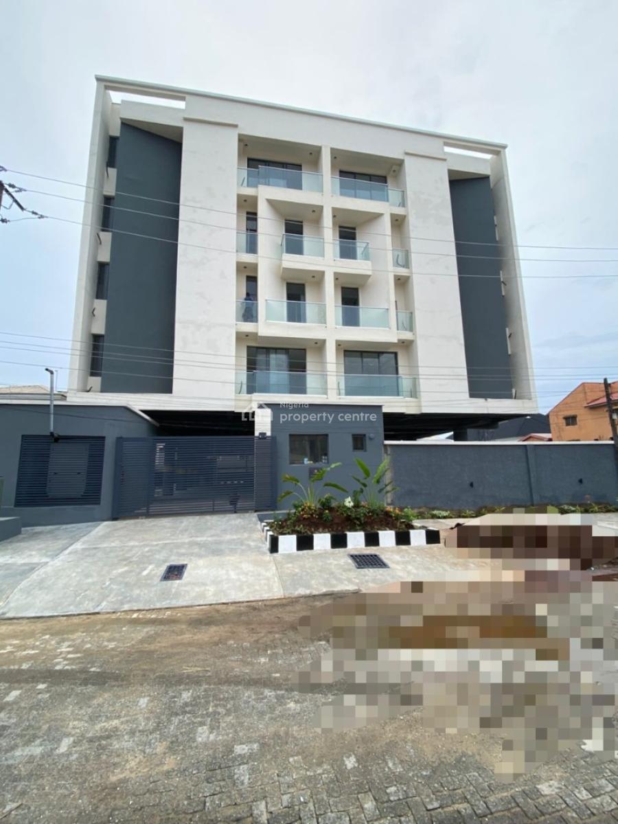 a Contemporary 2 Bedroom Serviced Apartment + Bq, Elevator, Lekki Phase 1, Lekki, Lagos, Flat / Apartment for Sale