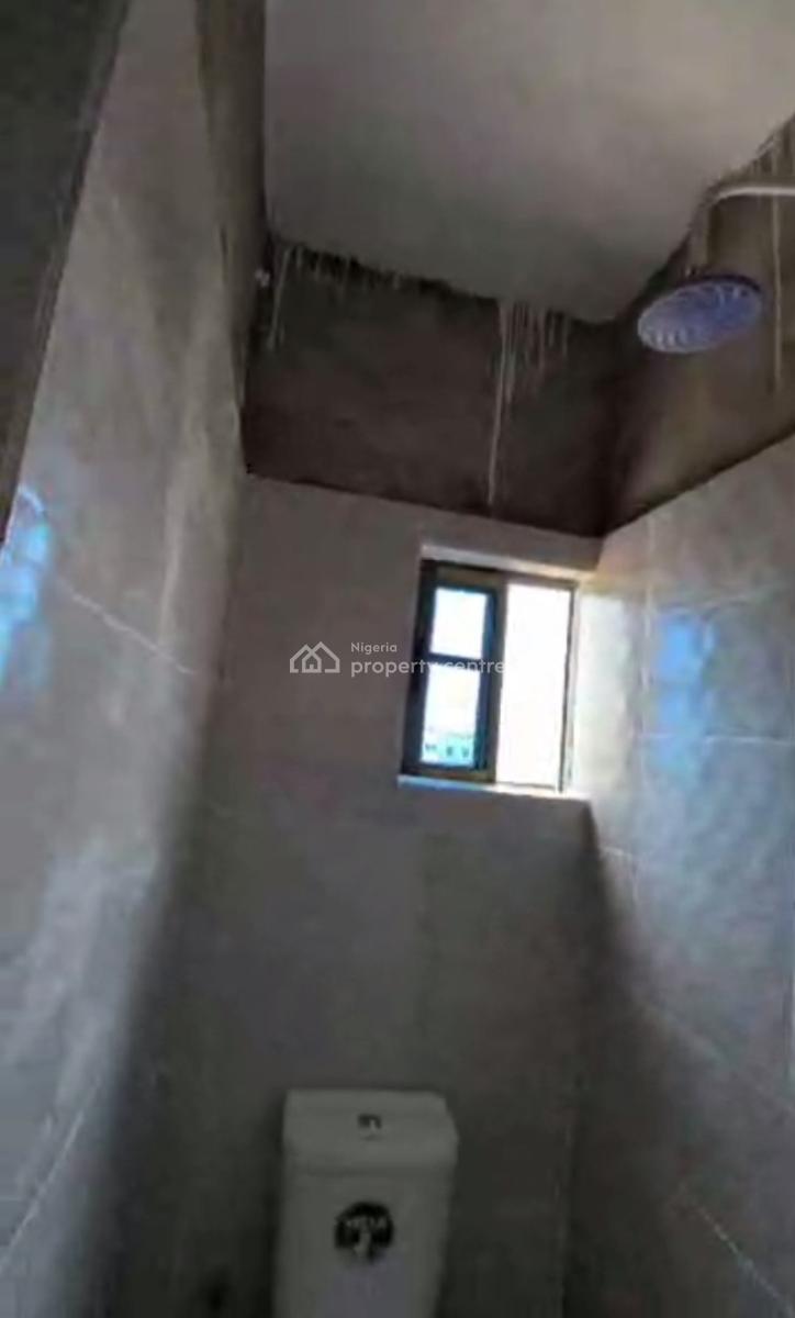 Newly Built, Spacious Standard 2 Bedroom Apartment, Fadeyi, Onipanu, Shomolu, Lagos, Flat / Apartment for Rent
