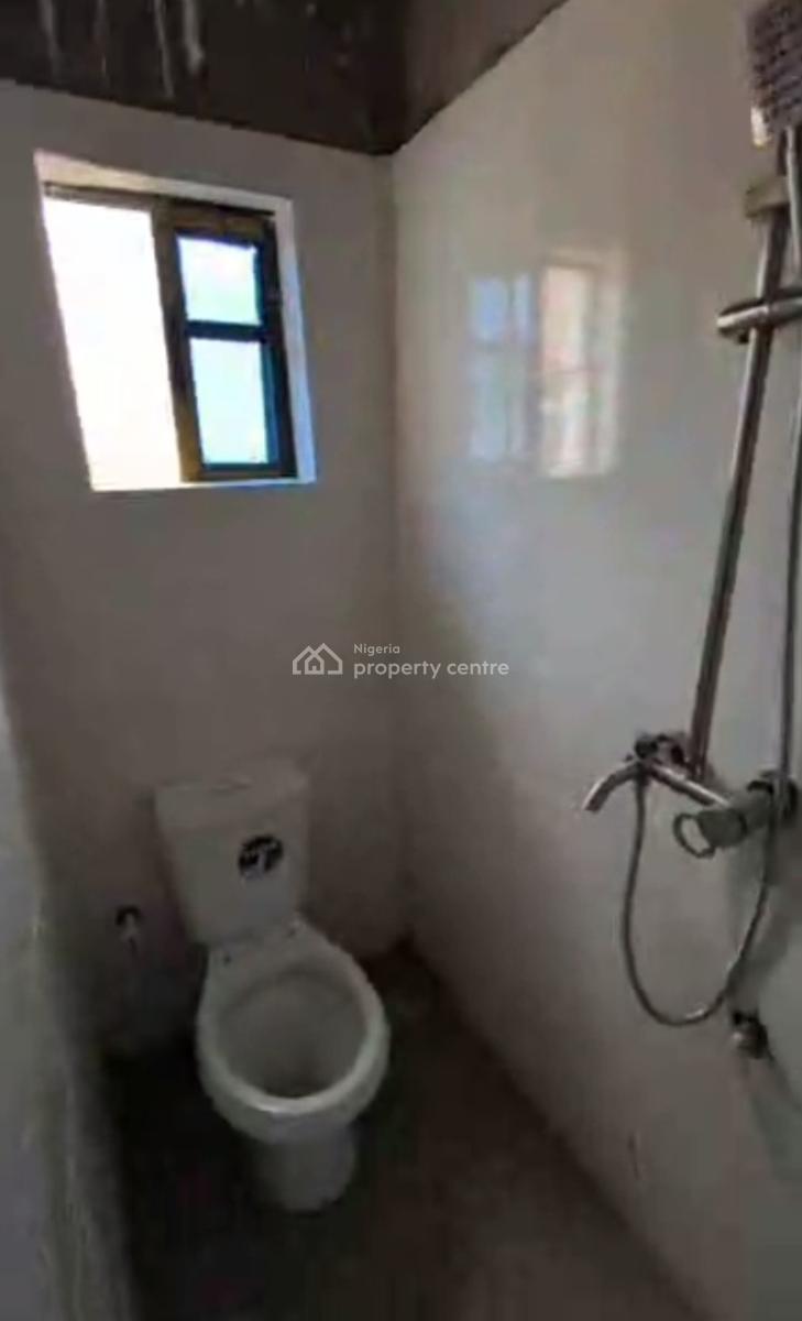Newly Built, Spacious Standard 2 Bedroom Apartment, Fadeyi, Onipanu, Shomolu, Lagos, Flat / Apartment for Rent