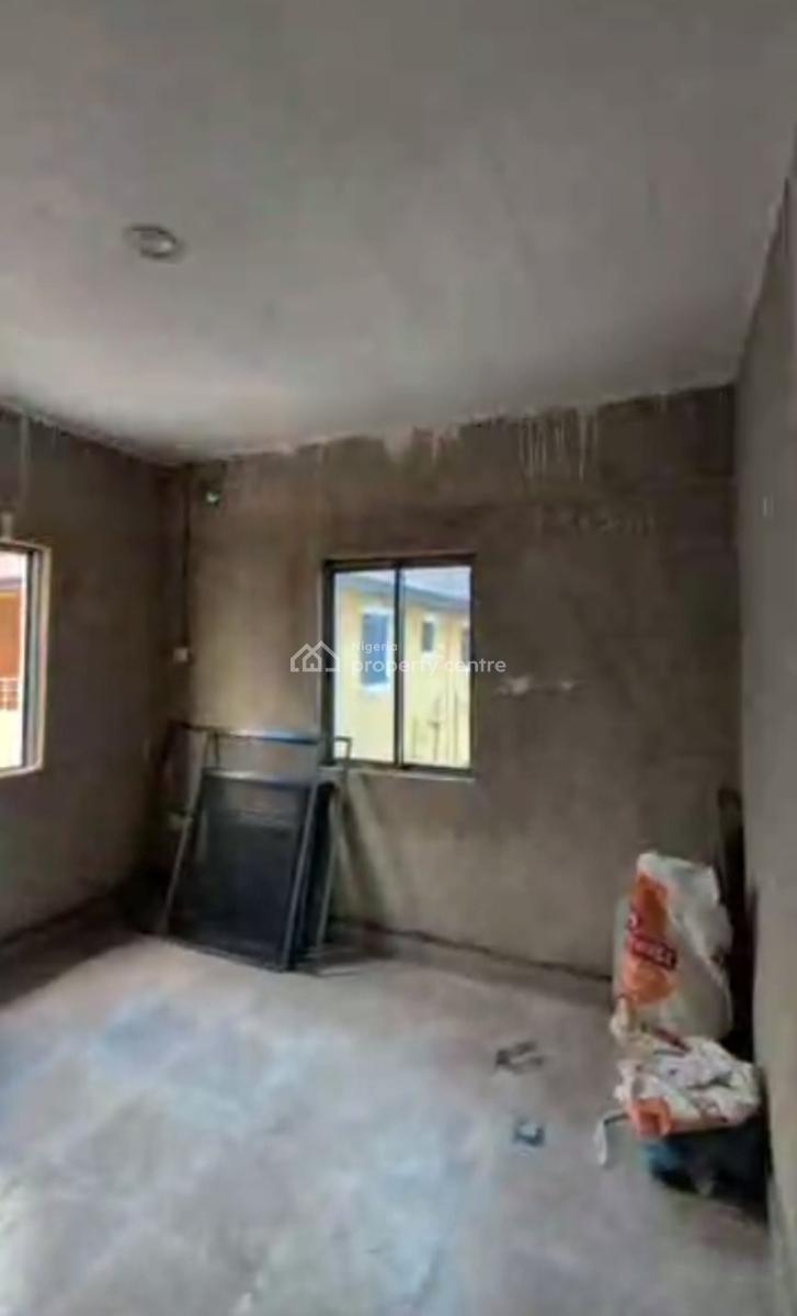 Newly Built, Spacious Standard 2 Bedroom Apartment, Fadeyi, Onipanu, Shomolu, Lagos, Flat / Apartment for Rent