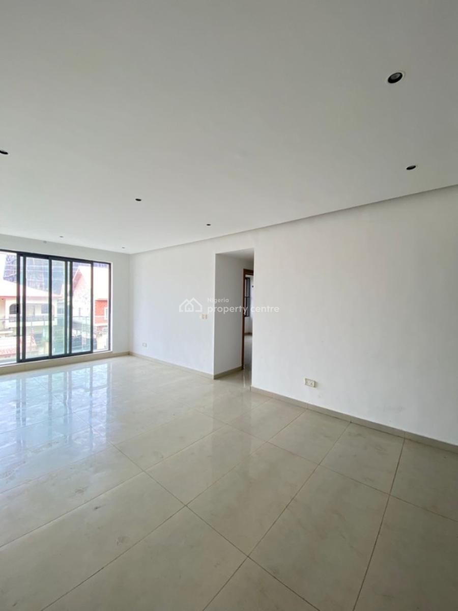 : a Contemporary 2 Bedroom Apartment - Bq -, Lekki Phase 1, Lekki, Lagos, Flat / Apartment for Sale