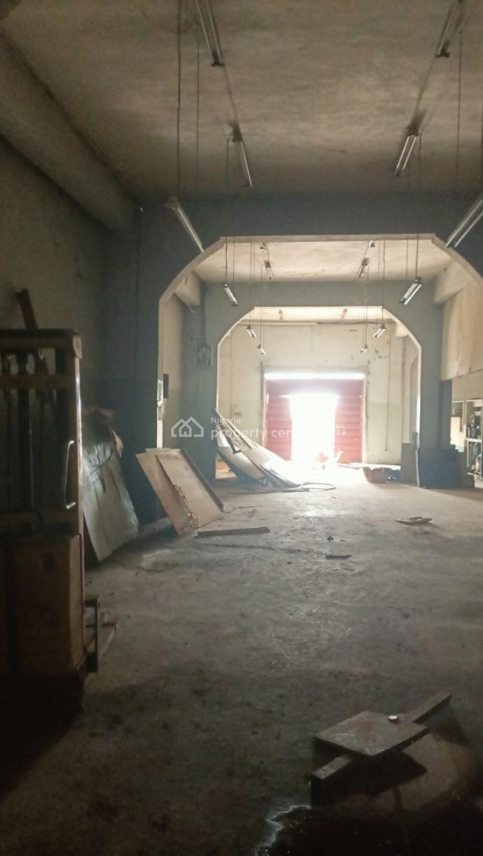 280 Sqms High Roof Warehouse, Gbagada Express Way, Gbagada, Lagos, Warehouse for Rent