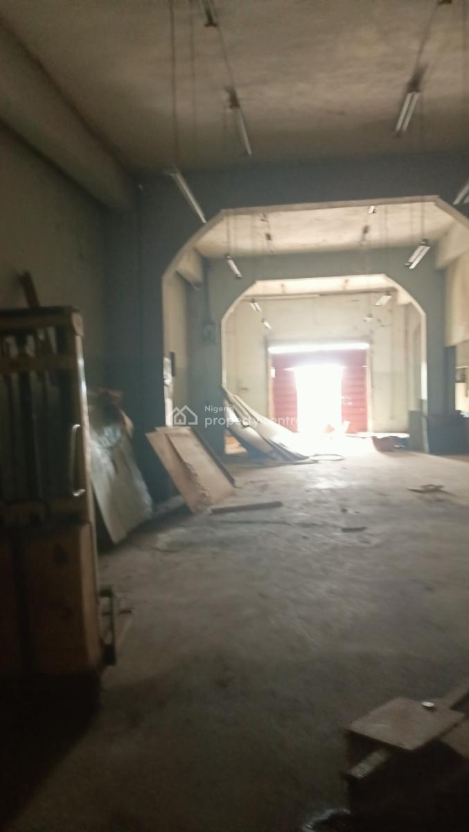 280 Sqms High Roof Warehouse, Gbagada Express Way, Gbagada, Lagos, Warehouse for Rent