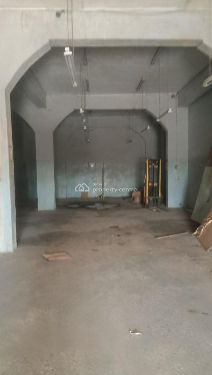 280 Sqms High Roof Warehouse, Gbagada Express Way, Gbagada, Lagos, Warehouse for Rent