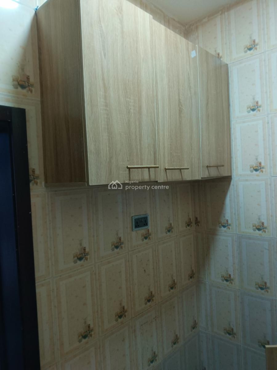 One Bedroom & Parlor (mini Flat).top Floor, Atlantic View Estate, Alpha Beach Road, New-road Bustop, Igbo Efon, Lekki, Lagos, Mini Flat (room and Parlour) for Rent