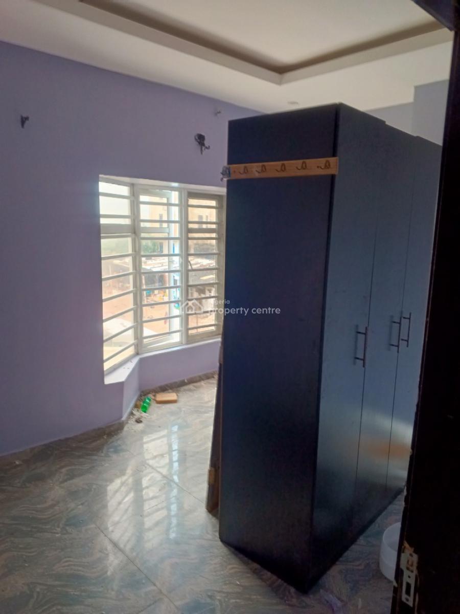 One Bedroom & Parlor (mini Flat).top Floor, Atlantic View Estate, Alpha Beach Road, New-road Bustop, Igbo Efon, Lekki, Lagos, Mini Flat (room and Parlour) for Rent