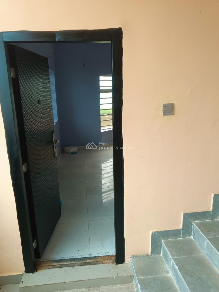 One Bedroom & Parlor (mini Flat).top Floor, Atlantic View Estate, Alpha Beach Road, New-road Bustop, Igbo Efon, Lekki, Lagos, Mini Flat (room and Parlour) for Rent