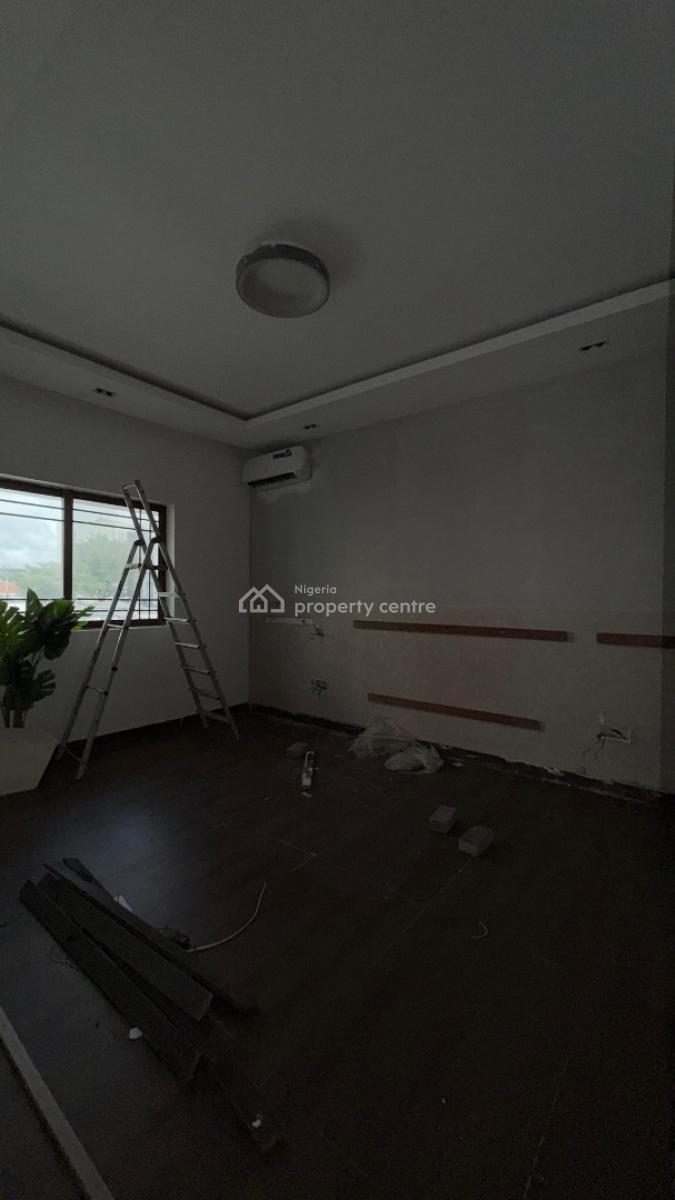 4 Bedroom Apartment with Swimming Pool, Banana Island, Ikoyi, Lagos, Flat / Apartment for Rent