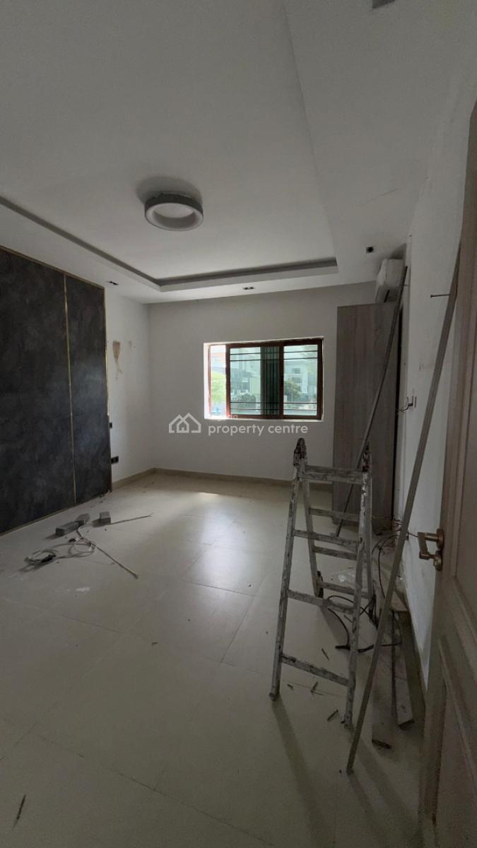 4 Bedroom Apartment with Swimming Pool, Banana Island, Ikoyi, Lagos, Flat / Apartment for Rent