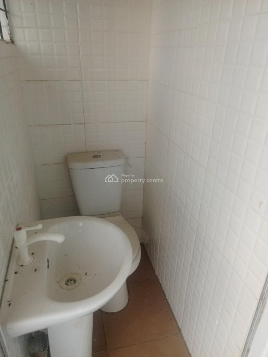 Beautiful 2 Bedroom Apartment Upstairs, Awoyaya, Ibeju Lekki, Lagos, House for Rent