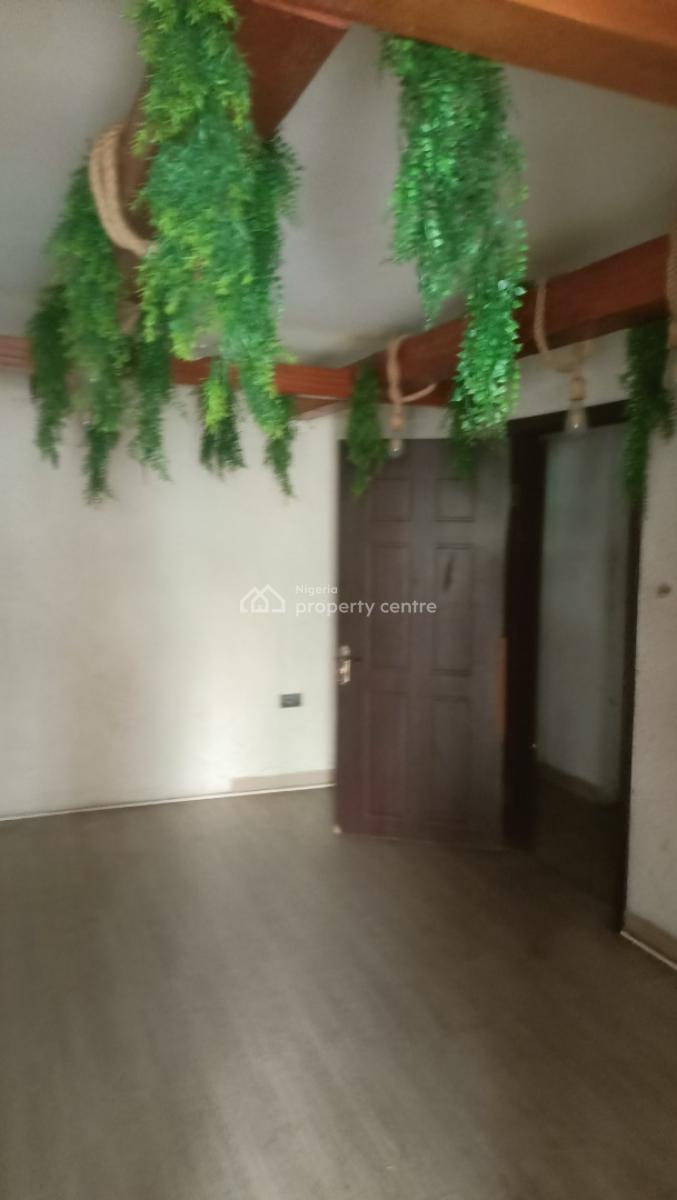 Showroom Space, Awolowo Road, Ikoyi, Lagos, Commercial Property for Rent
