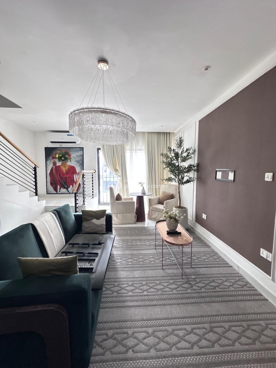 Fully Furnished 1 Bedroom Maisonette, Lekki Phase 1, Lekki, Lagos, Flat / Apartment for Rent