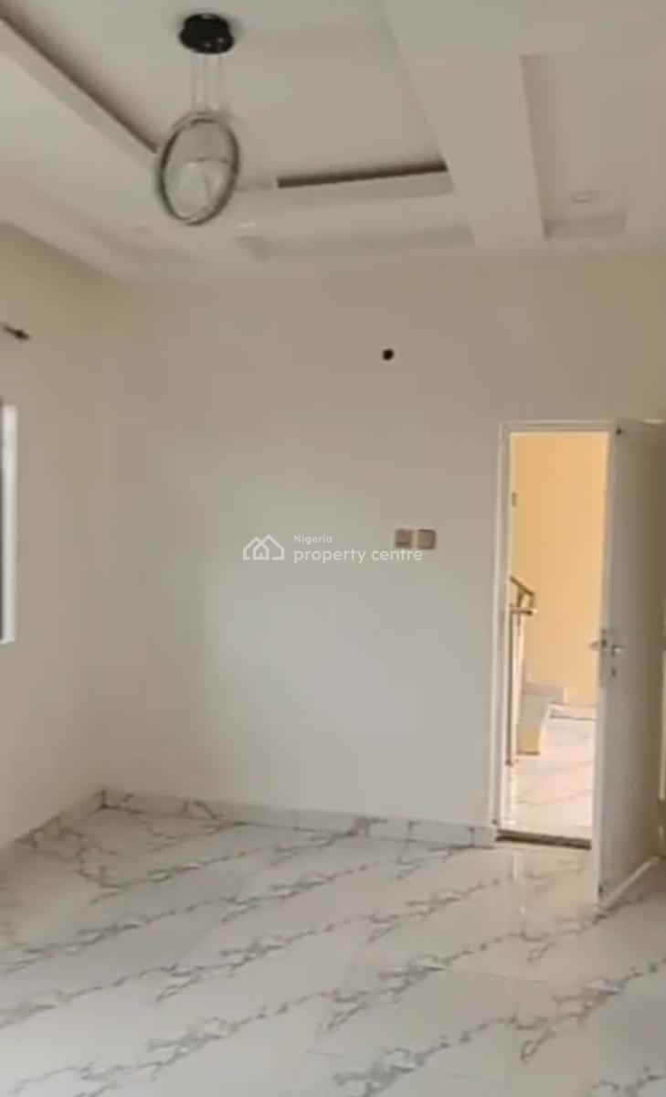 Modern Upstairs Mini Flat Behind Blenco Shoppers Hub, Sunshine Garden Estate, Sangotedo, Ajah, Lagos, Mini Flat (room and Parlour) for Rent