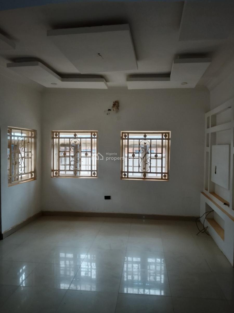 Spacious 2 Bedroom, Apo Resettlement, Apo, Abuja, Flat / Apartment for Rent
