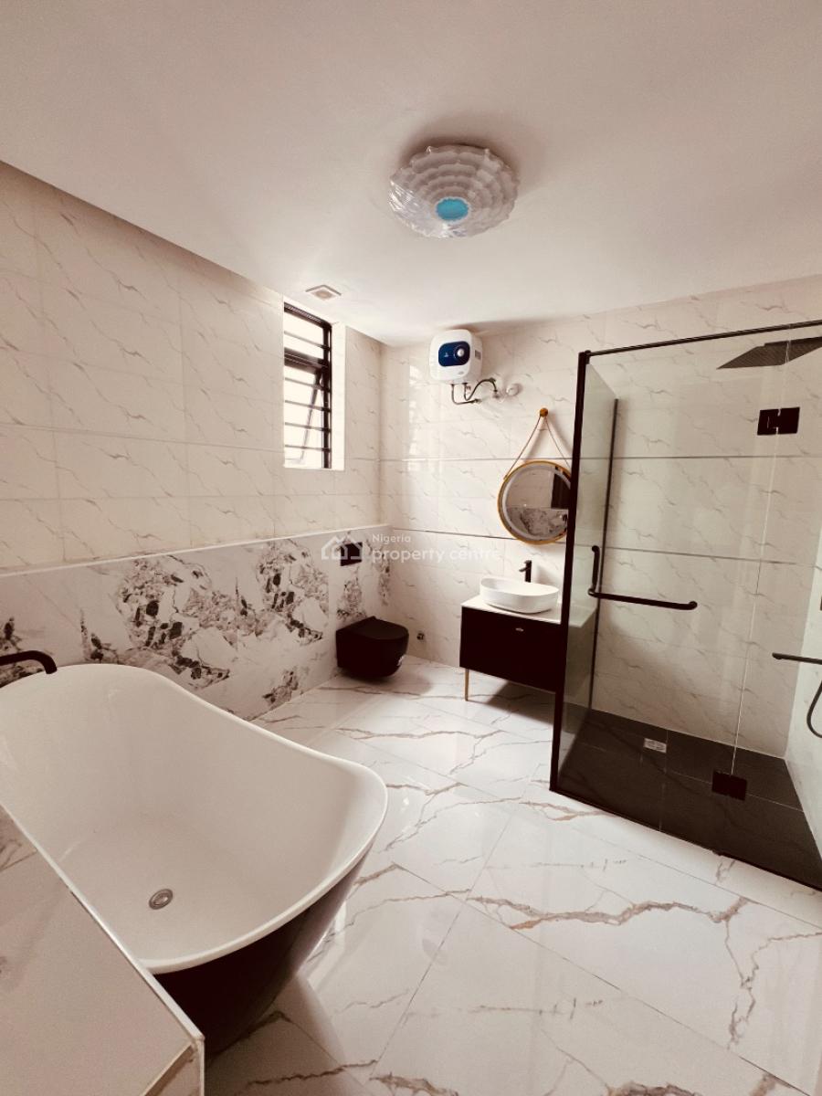 Spacious 5 Bedroom Duplex, Lekki Phase 1, Lekki, Lagos, Detached Duplex for Sale