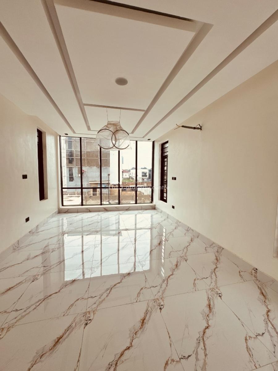 Spacious 5 Bedroom Duplex, Lekki Phase 1, Lekki, Lagos, Detached Duplex for Sale