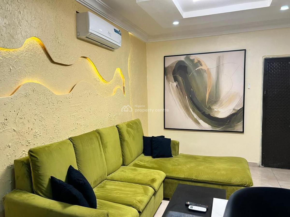 Luxury 1 Bedroom Apartment with Swimming Pool and Ps5 on Request, Ikate, Lekki, Lagos, Flat / Apartment Short Let
