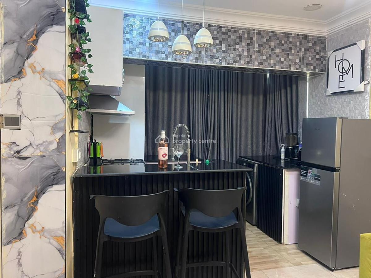Luxury 1 Bedroom Apartment with Swimming Pool and Ps5 on Request, Ikate, Lekki, Lagos, Flat / Apartment Short Let