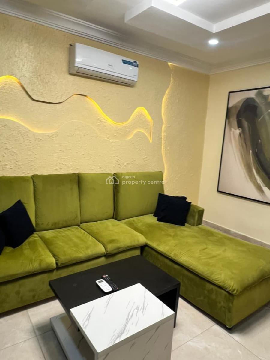 Luxury 1 Bedroom Apartment with Swimming Pool and Ps5 on Request, Ikate, Lekki, Lagos, Flat / Apartment Short Let