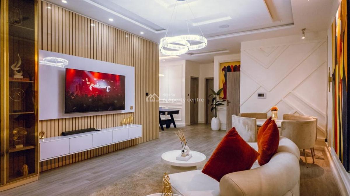 2 Bedroom Apartment in a Serviced Estate, Meadow Hall Road, Ikate Elegushi, Lekki, Lagos, Flat / Apartment for Rent