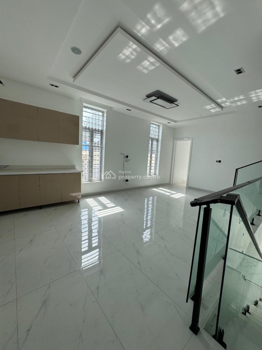 5 Bedroom Detached House with Pool, Ikota, Lekki, Lagos, Detached Duplex for Sale