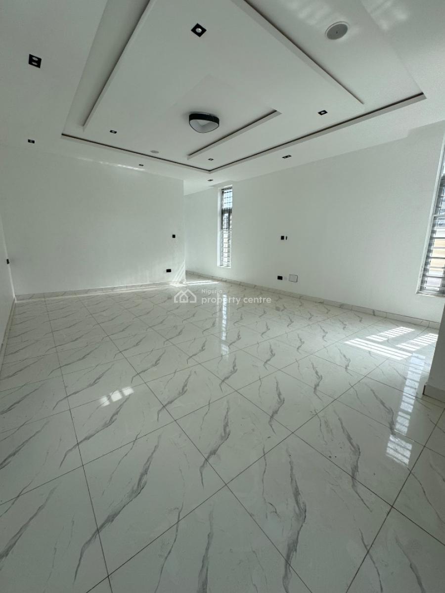 5 Bedroom Detached House with Pool, Ikota, Lekki, Lagos, Detached Duplex for Sale