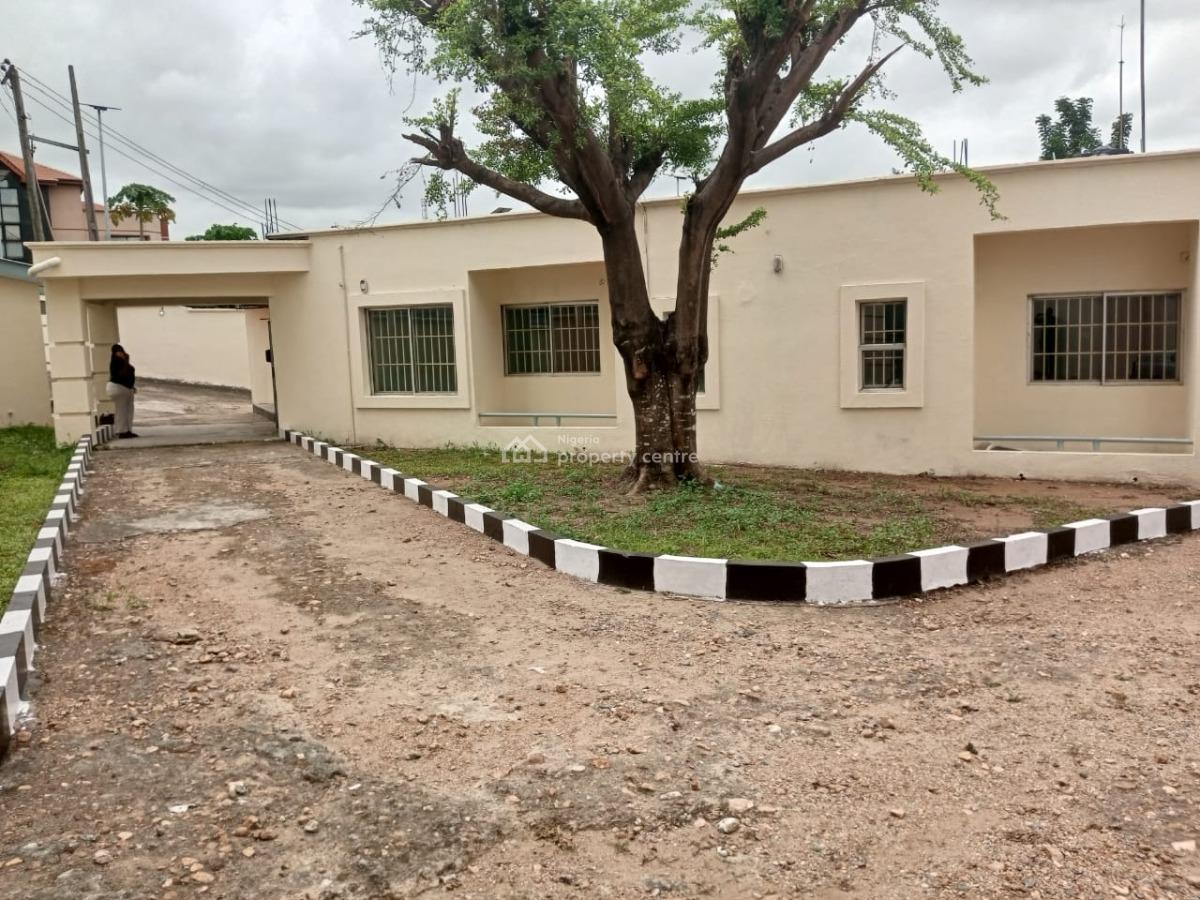 Spacious 6 Bedroom Bungalow, Opebi Ikeja Lagos, Ikeja, Lagos, Detached Bungalow for Rent