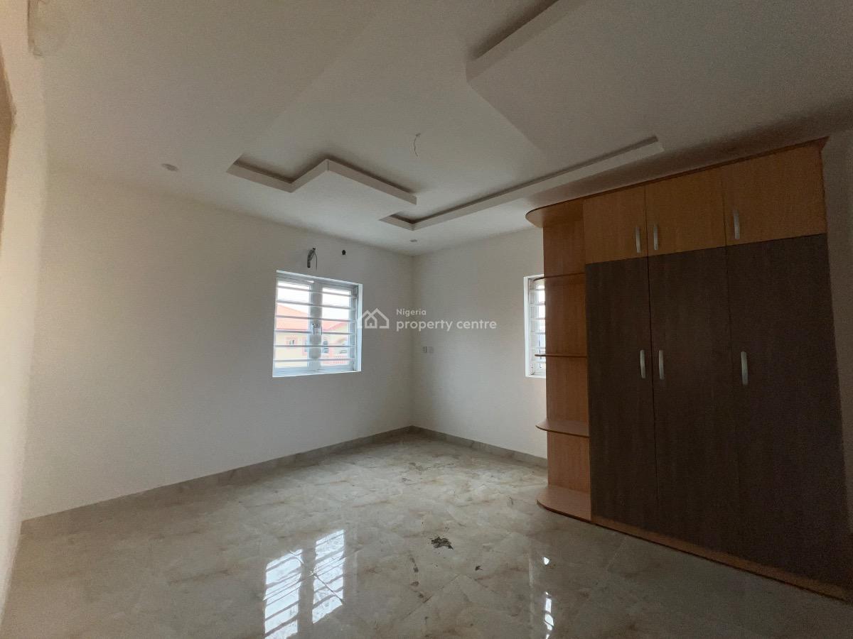 3bedroom Flat, Silver Land Estate, Sangotedo, Ajah, Lagos, Flat / Apartment for Rent