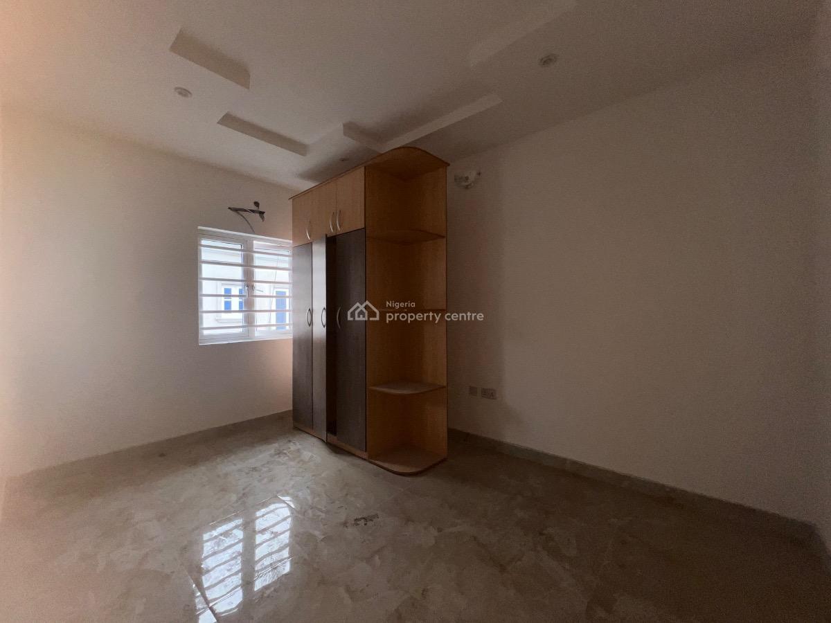 3bedroom Flat, Silver Land Estate, Sangotedo, Ajah, Lagos, Flat / Apartment for Rent