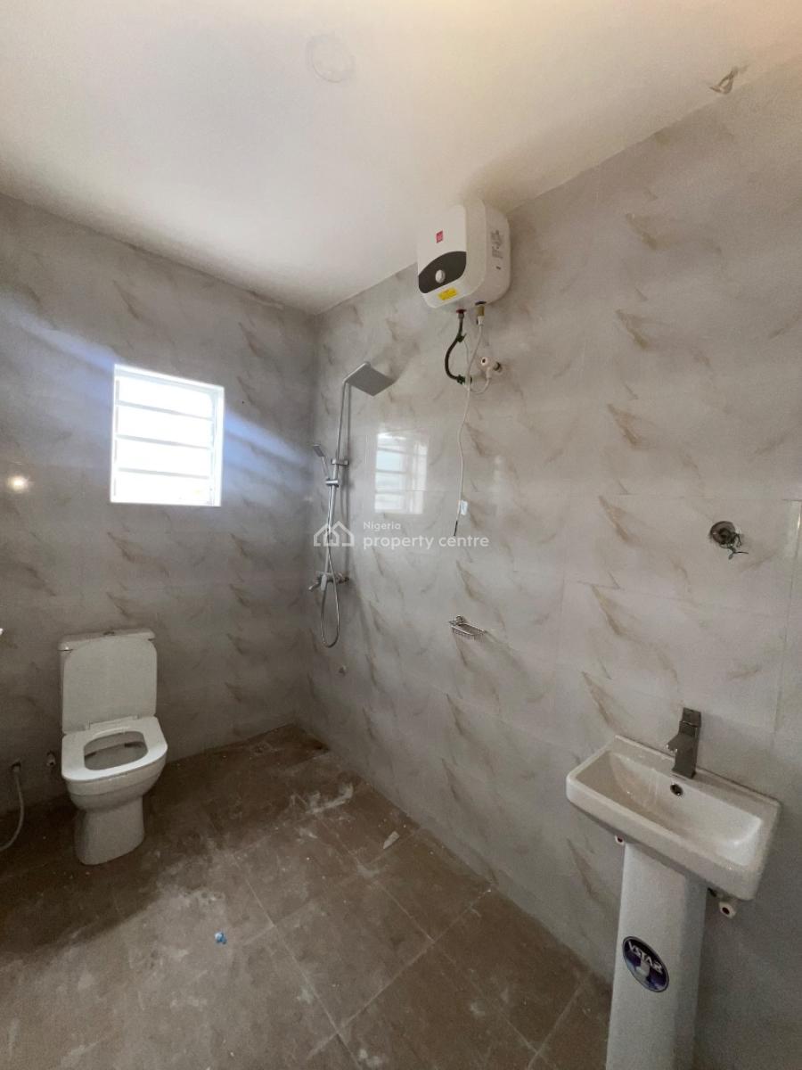3bedroom Flat, Silver Land Estate, Sangotedo, Ajah, Lagos, Flat / Apartment for Rent
