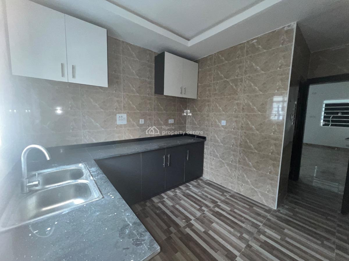 3bedroom Flat, Silver Land Estate, Sangotedo, Ajah, Lagos, Flat / Apartment for Rent