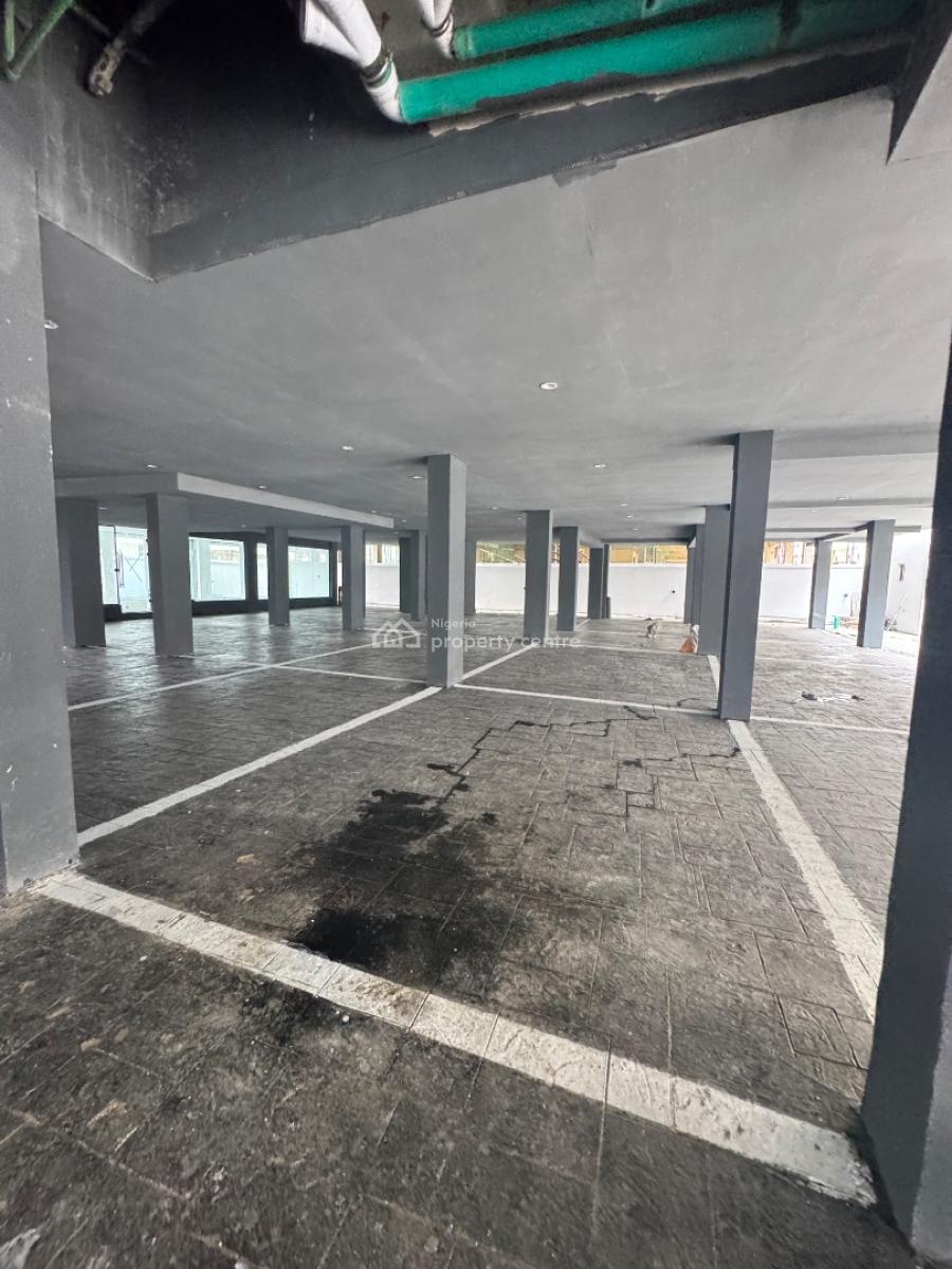 Newly 2 Bedrooms Apartment with Pool and Gym, Lekki Phase 1, Lekki, Lagos, Flat / Apartment for Sale