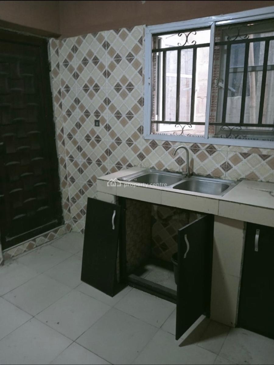 2 Bedroom Flat in a Gated Tarred Street, Olowoira Via Omole Phase2, Olowora, Magodo, Lagos, Flat / Apartment for Rent