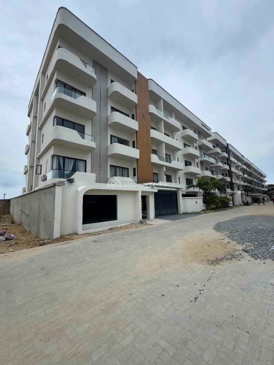 Spacious 2bed Apartment with Pool and Gym, Lekki Phase 1, Lekki, Lagos, Flat / Apartment for Sale